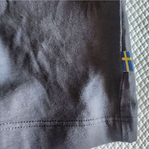 Fjallraven Grey Short Sleeve Tee New Without Tags - Picture 6 of 7